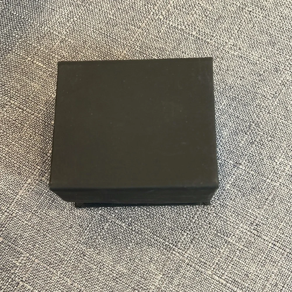 NWT Mens Dark Grey Wedding Band (Gunmetal)